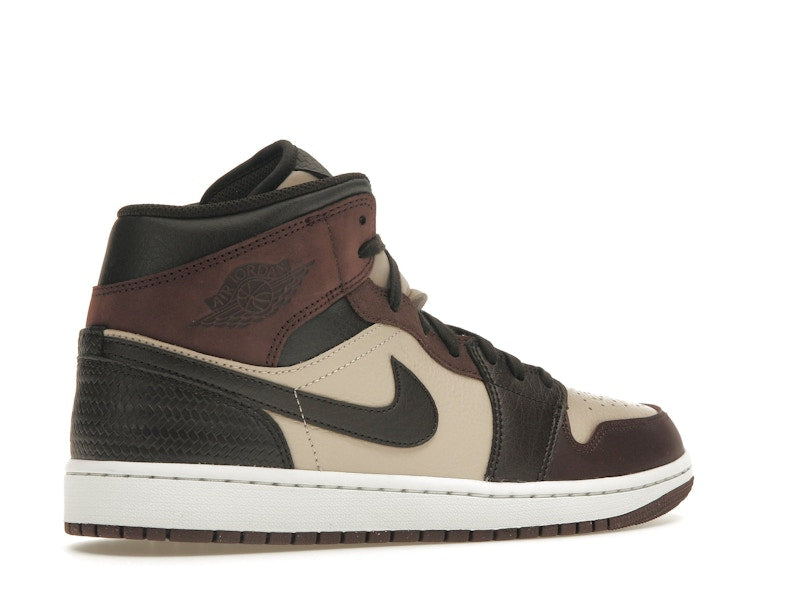 Air Jordan 1 Mid SE Paris Ymca