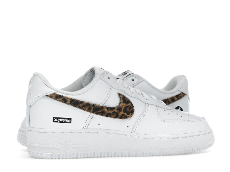 Nike Air Force 1 Low Supreme GOODENOUGH, vista a 360 gradi 35 di 36