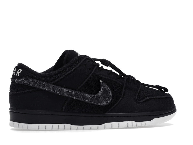 Nike Sb Dunk Low Gnarhunters - Black/Black/White - DH7756-010 - 35
