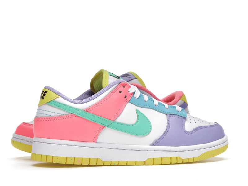Nike Dunk Low SE Easter Candy (Women's), vista a 360 gradi 35 di 36