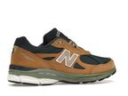 New Balance 990v3 MiUSA Tan Green, vista a 360 gradi 35 di 36