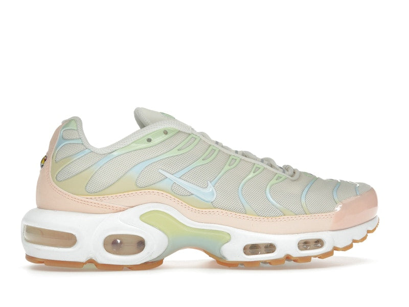 Nike Air Max Plus Crimson Tint (Women's), vista a 360 gradi 36 di 36
