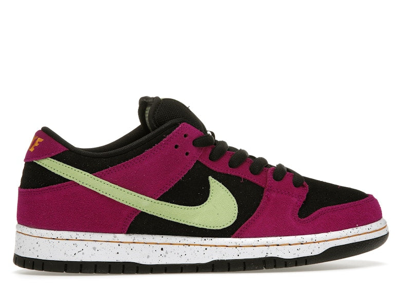 Nike Dunk Sb Low Pro Acg Terra Red Plum - Red Plum/Black-Taxi-Citron - BQ6817-501 - 36