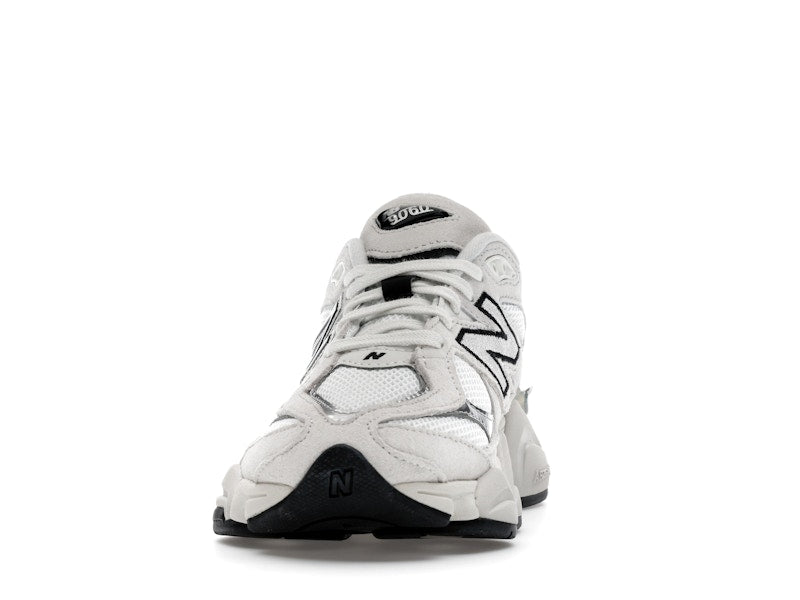 New Balance 9060 White Black Metallic Silver, vista a 360 gradi 11 di 36