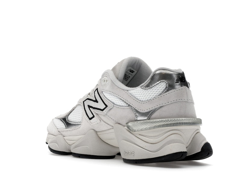 New Balance 9060 White Black Metallic Silver, vista a 360 gradi 24 di 36