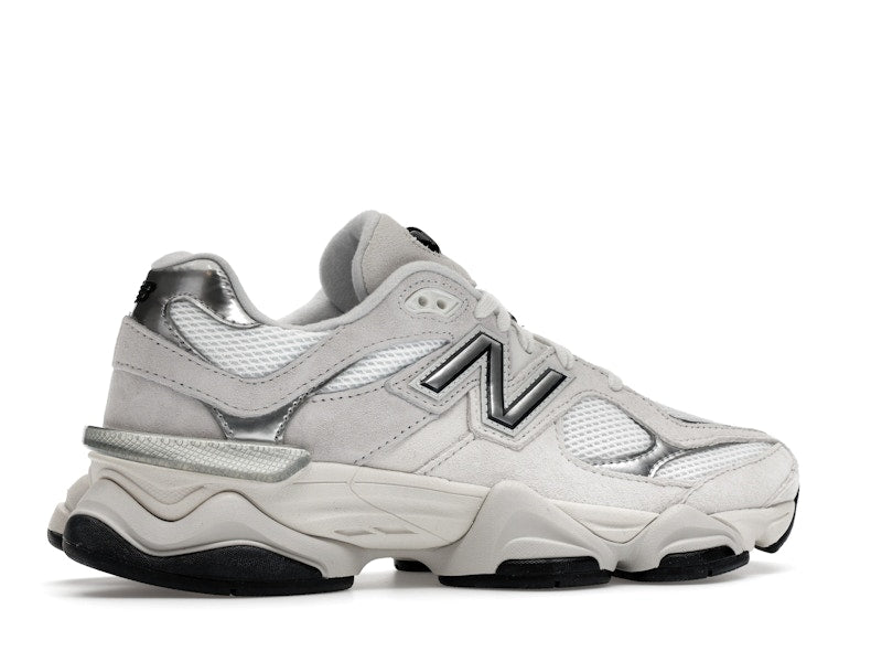 New Balance 9060 White Black Metallic Silver, vista a 360 gradi 35 di 36