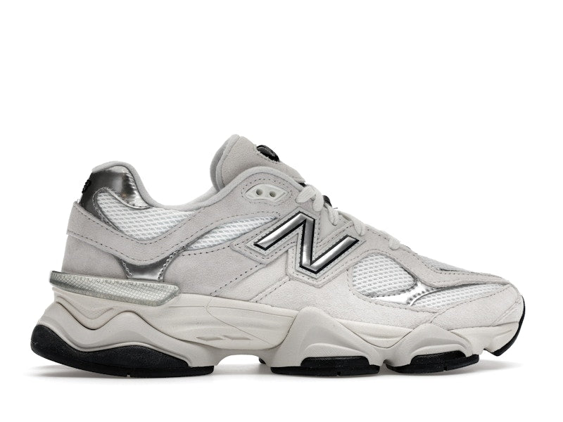 New Balance 9060 White Black Metallic Silver, vista a 360 gradi 36 di 36