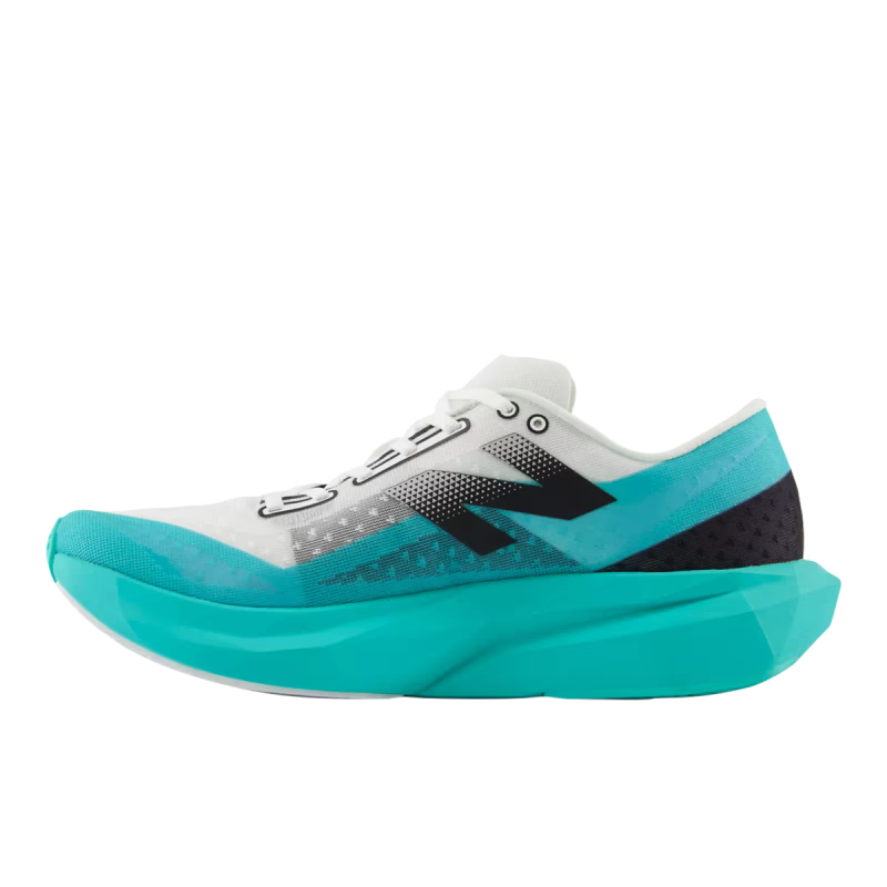 New Balance FuelCell Rebel v4 Cyber Jade - vue alternative 3