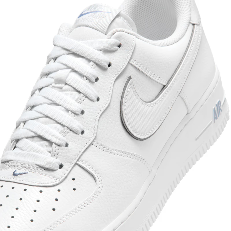 Nike Air Force 1 Low '07 LV8 White Silver Wolf Grey - vue detail