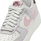 Nike Air Force 1 Low '07 Plum Chalk (Women's) - vue detail