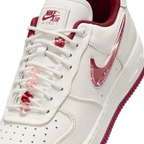 Nike Air Force 1 Low 07 SE PRM Valentines Day (2024) - vue detail