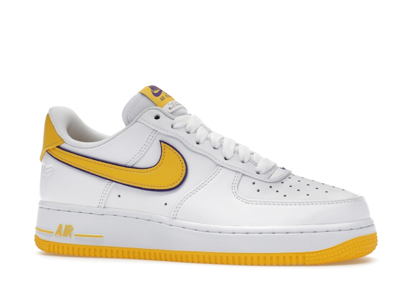 Nike Air Force 1 Low Kobe Bryant Lakers Home, vista a 360 gradi 3 di 36