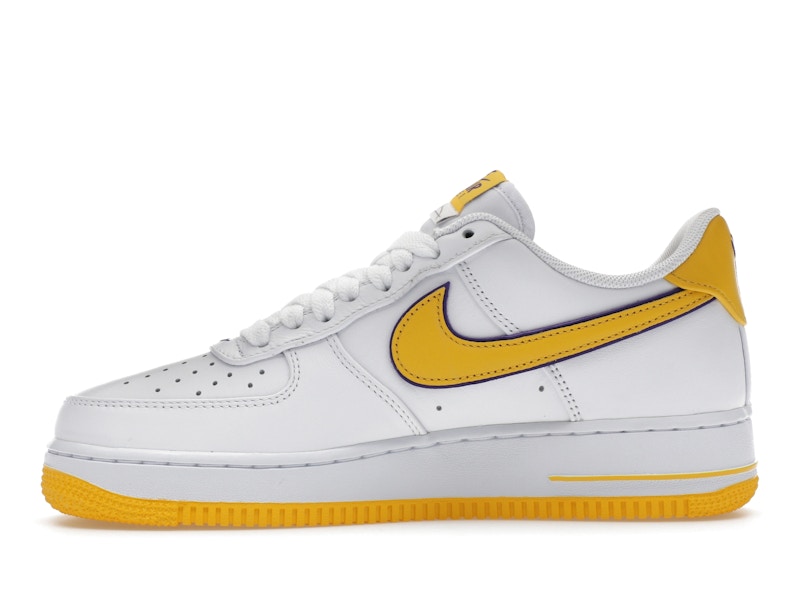 Nike Air Force 1 Low Kobe Bryant Lakers Home, vista a 360 gradi 19 di 36