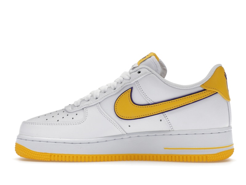 Nike Air Force 1 Low Kobe Bryant Lakers Home, vista a 360 gradi 20 di 36