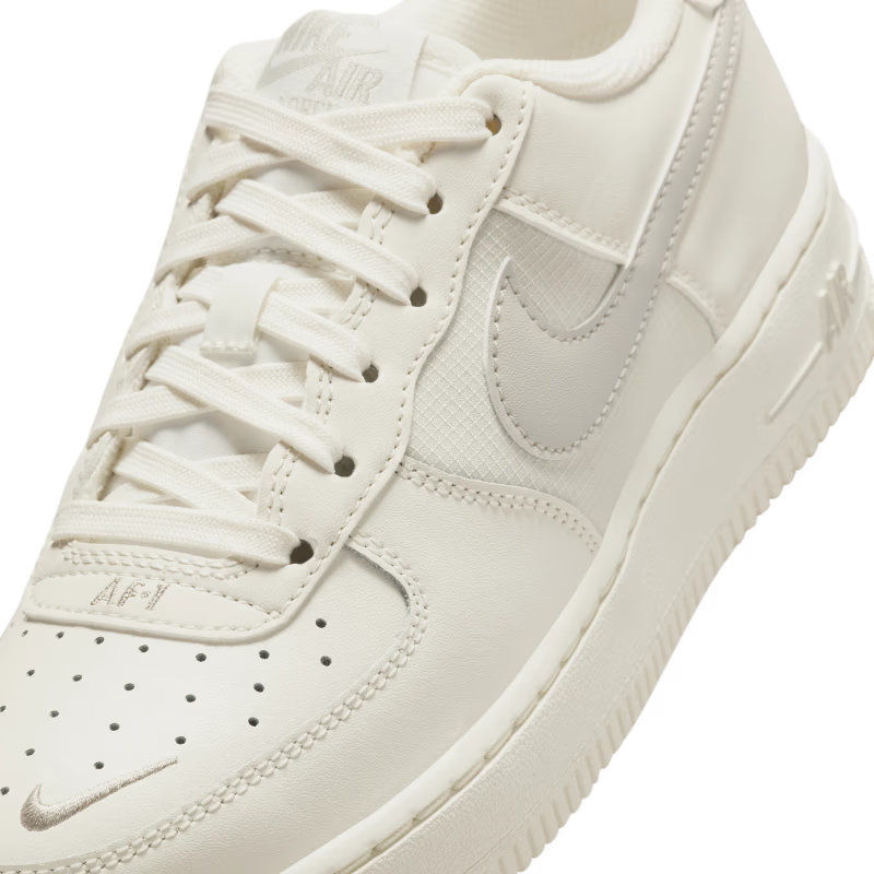 Nike Air Force 1 Low Sail Light Bone (GS) - vue detail