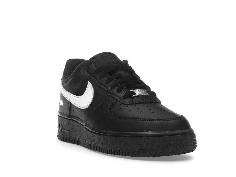 Nike Air Force 1 Low Supreme Black White, vista a 360 gradi 7 di 36