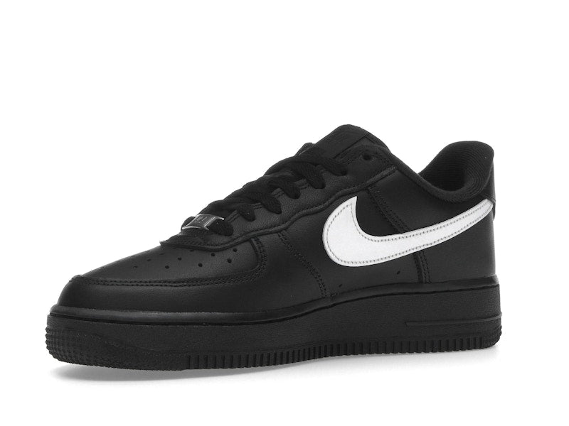 Nike Air Force 1 Low Supreme Black White, vista a 360 gradi 16 di 36