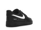 Nike Air Force 1 Low Supreme Black White, vista a 360 gradi 32 di 36