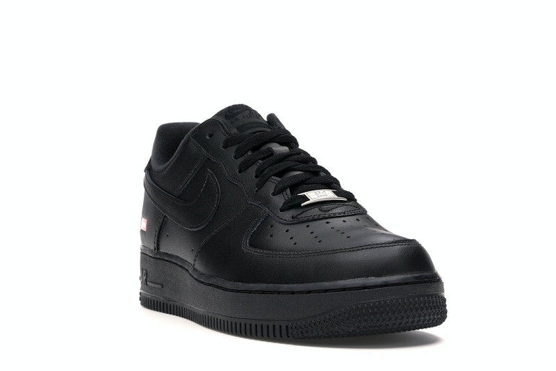 Nike Air Force 1 Low Supreme Box Logo Black, vista a 360 gradi 7 di 36
