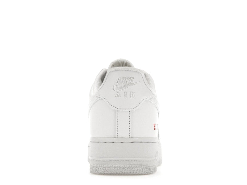 Nike Air Force 1 Low Supreme Box Logo White, vista a 360 gradi 28 di 36