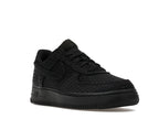 Nike Air Force 1 Low Valentines Day Triple Black (2026), vista a 360 gradi 6 di 36