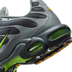 Nike Air Max Plus Smoke Grey Volt - vue detail 2
