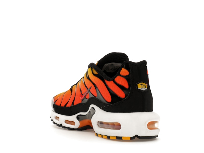 Nike Air Max Plus Sunset (2024), vista a 360 gradi 25 di 36