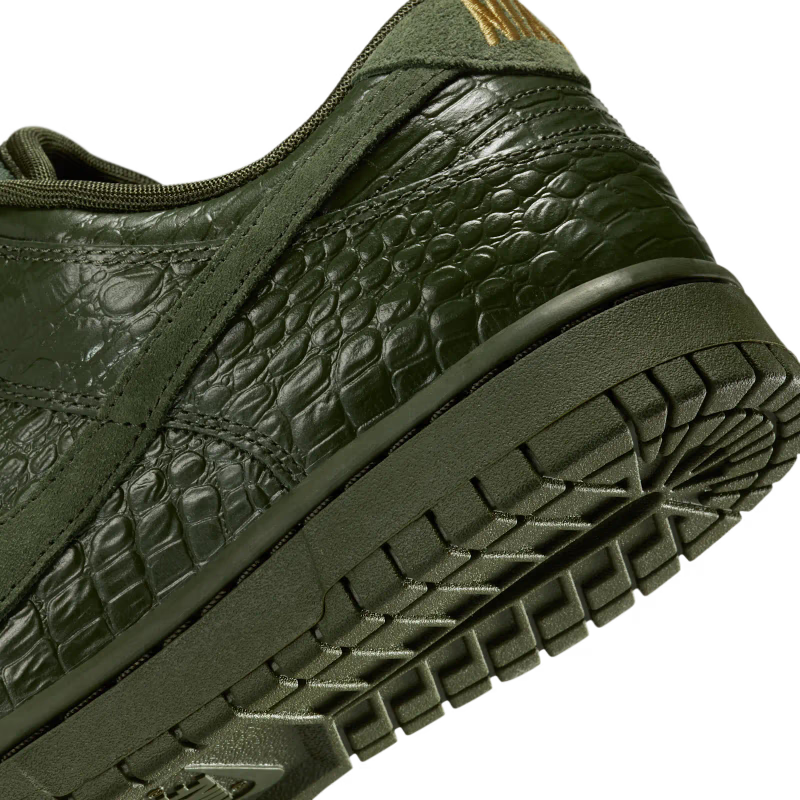 Nike Dunk Low Crocodile (Women's) - vue detail 2