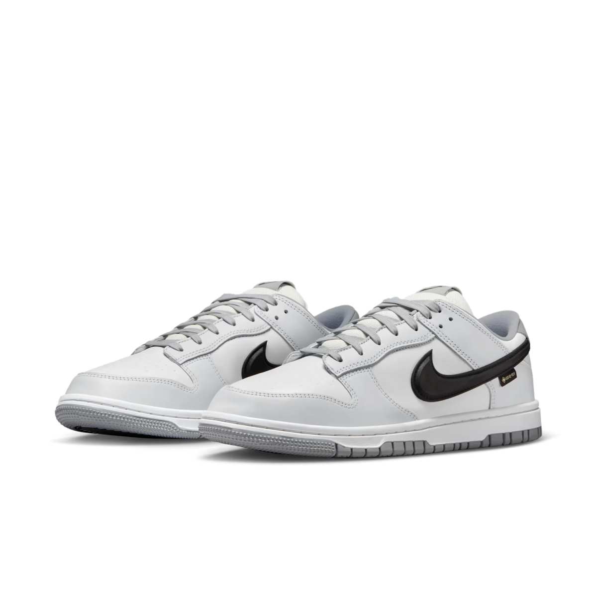 Nike Dunk Low Gore-Tex Summit White Light Smoke Grey - vue paire