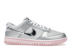Nike Dunk Low Lx Metallic Silver Pink Foam, vista a 360 gradi 2 di 36
