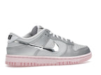 Nike Dunk Low Lx Metallic Silver Pink Foam, vista a 360 gradi 35 di 36