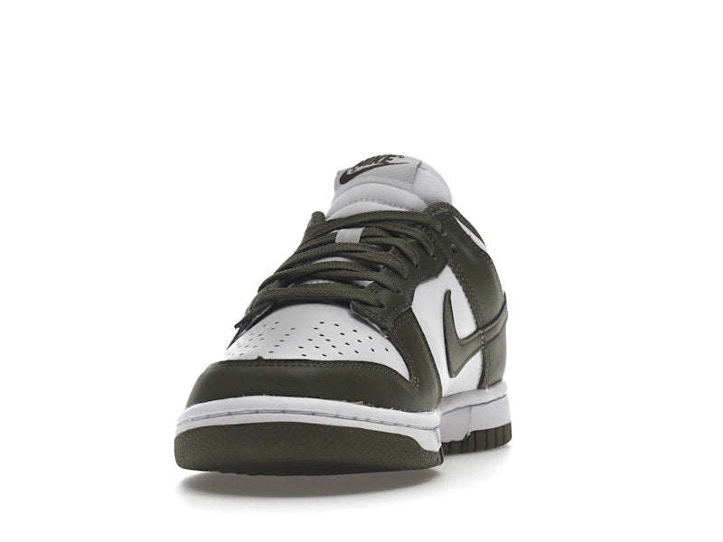 Nike Dunk Low Medium Olive (W), vista a 360 gradi 12 di 36
