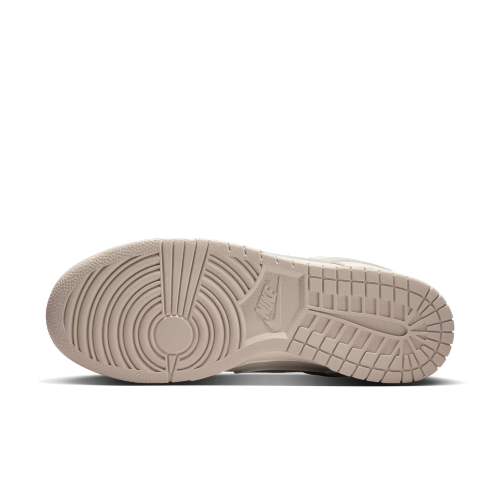 Nike Dunk Low Retro Soft Pearl Cream - vue semelle
