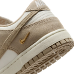 Nike Dunk Low Sail Metallic Gold Linen (Women's) - vue detail 2