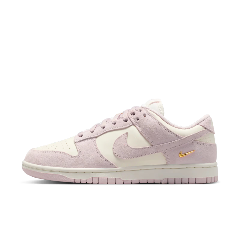 Nike Dunk Low Sail Pearl Pink (Women's) - vue profil