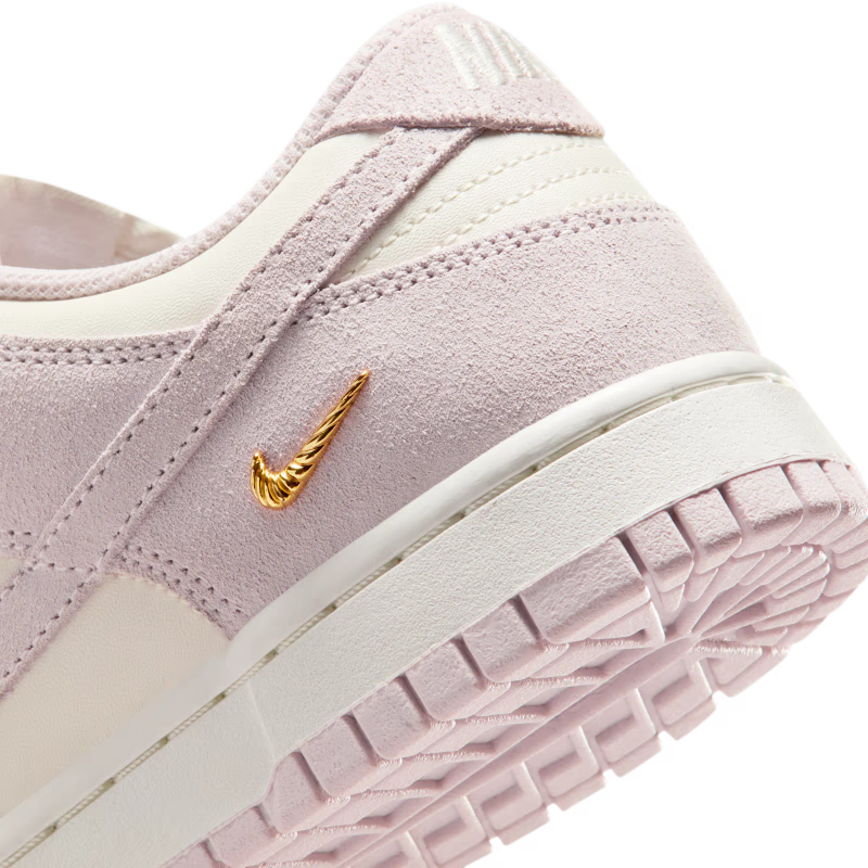 Nike Dunk Low Sail Pearl Pink (Women's) - vue detail 2
