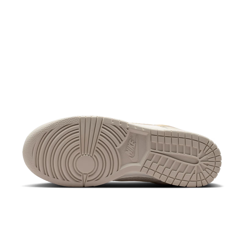 Nike Dunk Low SE Sail Light Orewood Brown Linen (Women's) - vue semelle
