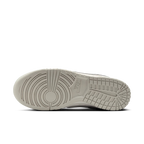 Nike Dunk Low Silver Swoosh (Women's) - vue semelle