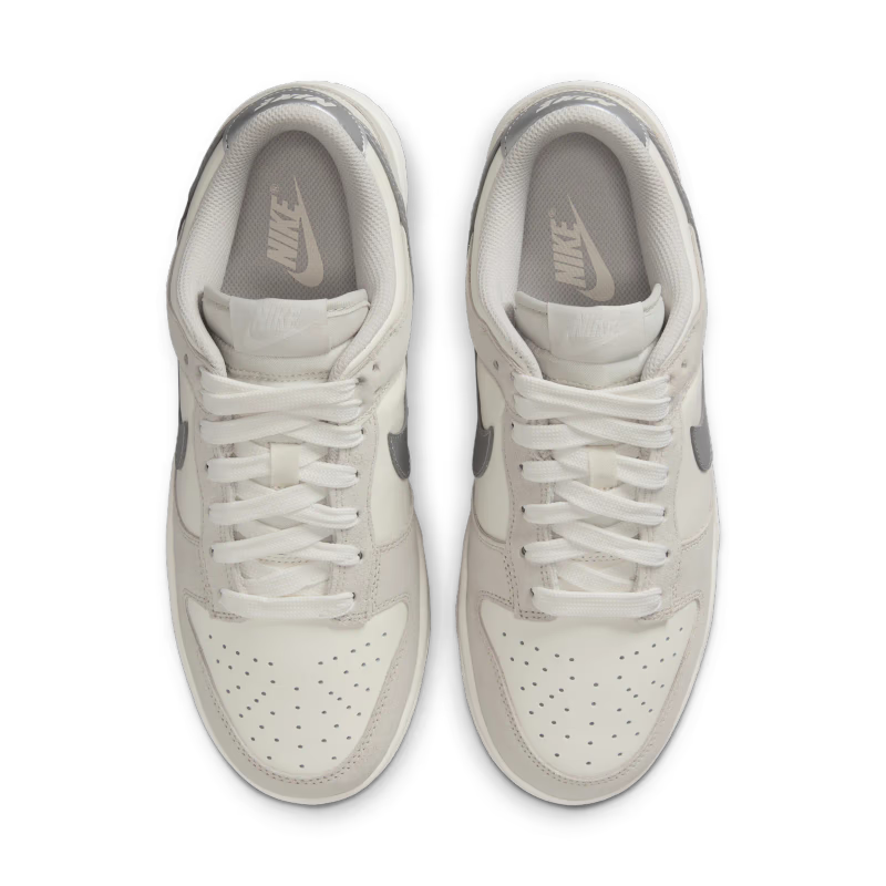 Nike Dunk Low Silver Swoosh (Women's) - vue dessus