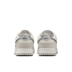 Nike Dunk Low Silver Swoosh (Women's) - vue arriere
