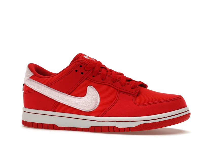 Nike Dunk Low Valentines Day (2024) (GS), vista a 360 gradi 3 di 36