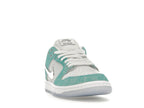 Nike SB Dunk Low April Skateboards, vista a 360 gradi 8 di 36