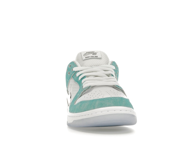 Nike SB Dunk Low April Skateboards, vista a 360 gradi 9 di 36
