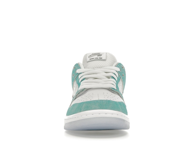 Nike SB Dunk Low April Skateboards, vista a 360 gradi 10 di 36