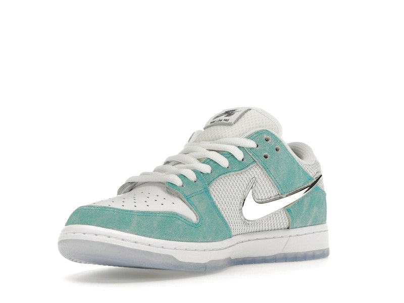 Nike SB Dunk Low April Skateboards, vista a 360 gradi 14 di 36