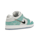 Nike SB Dunk Low April Skateboards, vista a 360 gradi 32 di 36
