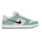 Nike SB Dunk Low April Skateboards, vista a 360 gradi 36 di 36