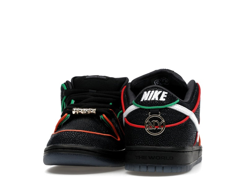 Nike SB Dunk Low Bronx Girls Skate, vista a 360 gradi 29 di 36