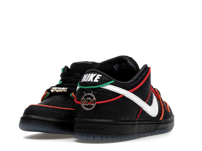 Nike SB Dunk Low Bronx Girls Skate, vista a 360 gradi 31 di 36