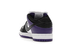 Nike SB Dunk Low Court Purple, vista a 360 gradi 26 di 36